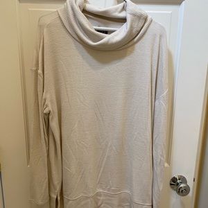 Gap Cream tunic sweater, sz M Tall, coastal grandmother